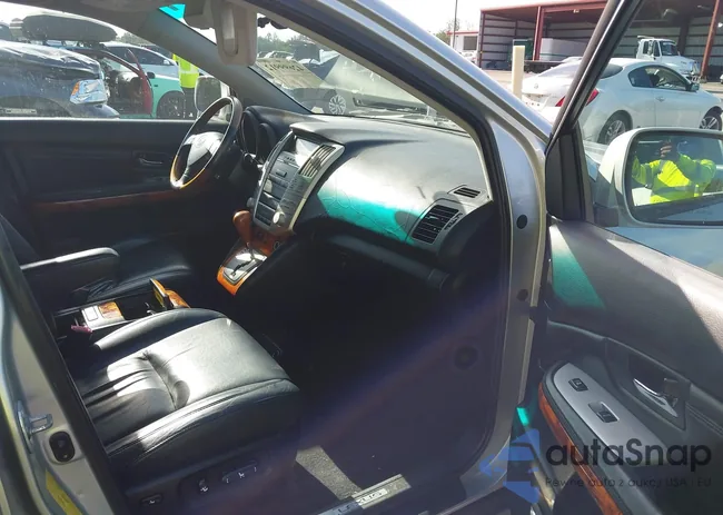 2T2HK31U57C003665: 42699912