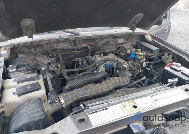 1FTYR14U6WTA17808: 42699937