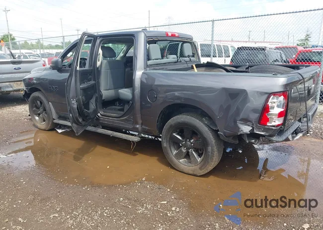 1C6RR7KG2JS257576: 42699972