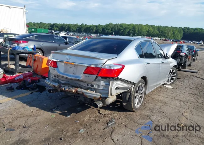 1HGCR2F54EA005500: 42699998