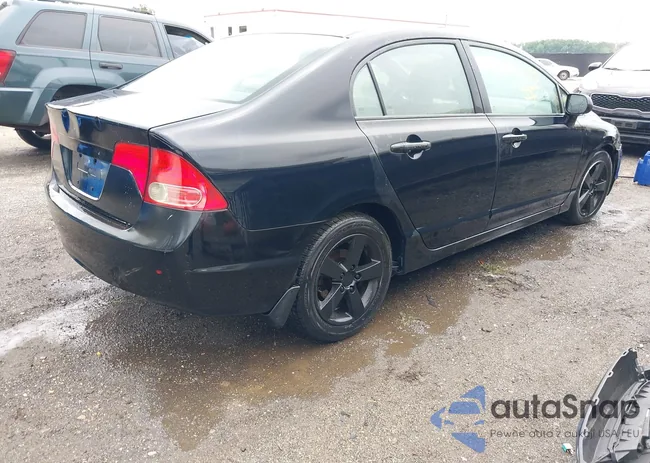 1HGFA16857L100762: 42700070