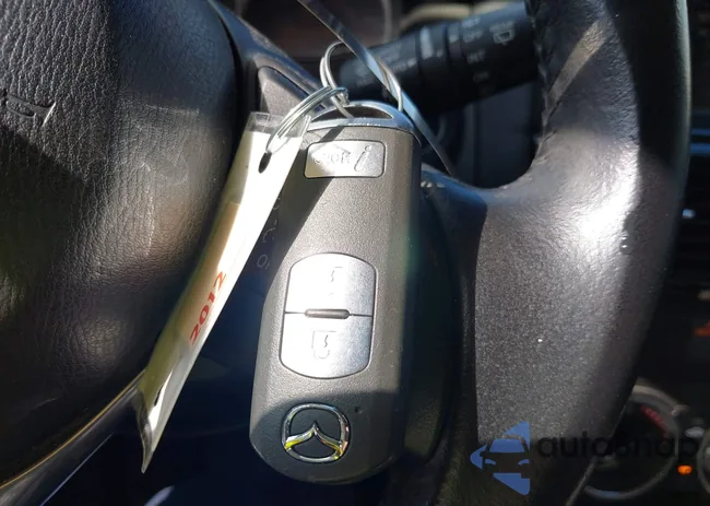 JM3KE4CY2F0457475: 42700122