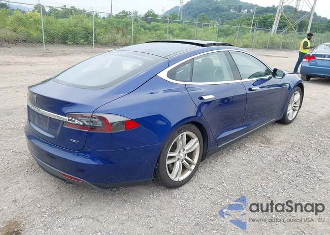 5YJSA1S20FF100278: 42700191