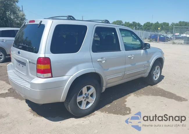 1FMYU96H96KB20879: 42700216