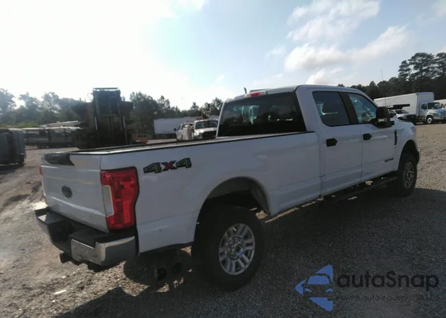 1FT7W2BT6JEB16890: 42700246