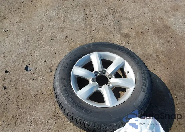 JTJBM7FX2B5030906: 42701330