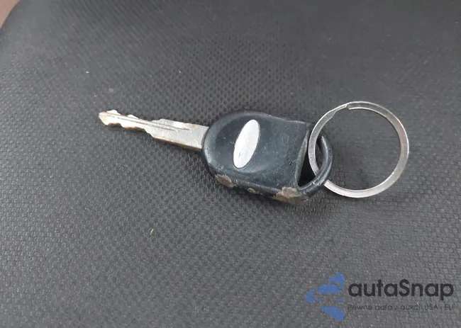 1FAFP34N27W111028: 42701358