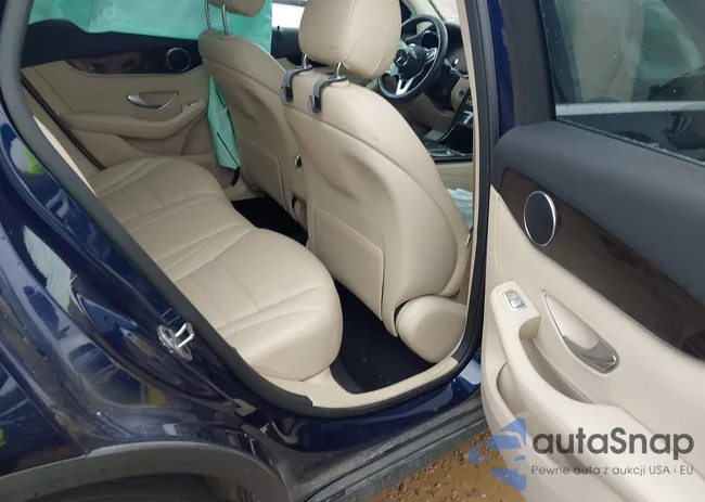 W1N0G8EB6NG100227: 42701403