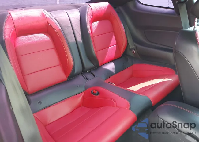 1FA6P8CF9M5157576: 42701514