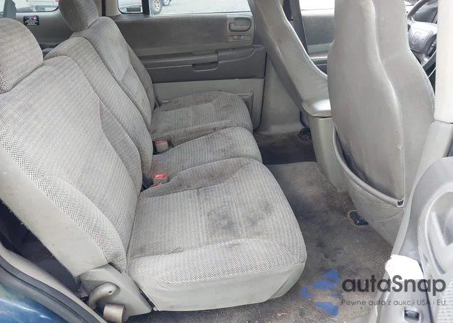 1B4HS28N51F538858: 42701554