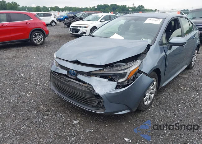 JTDBCMFE5R3040841: 42701627