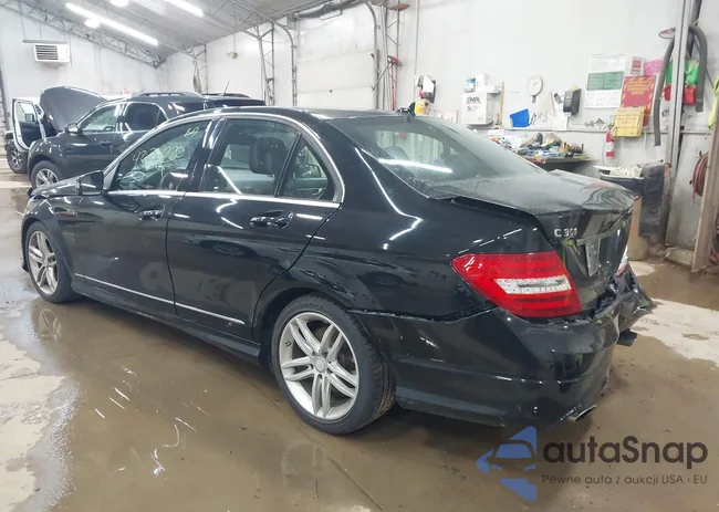 WDDGF8BB8CR234631: 42701770