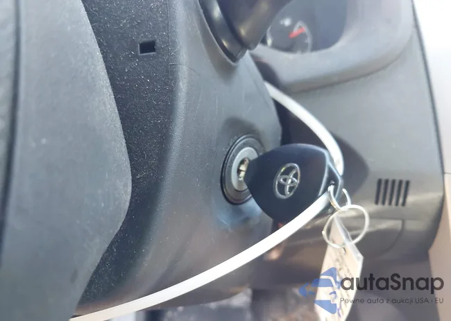 5YFBU4EE9DP096070: 42701779