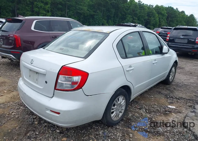 JS2YC5A38D6100341: 42700979