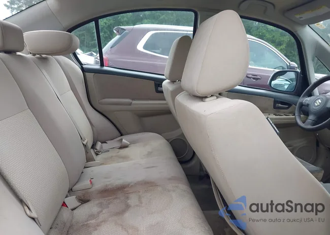 JS2YC5A38D6100341: 42700979