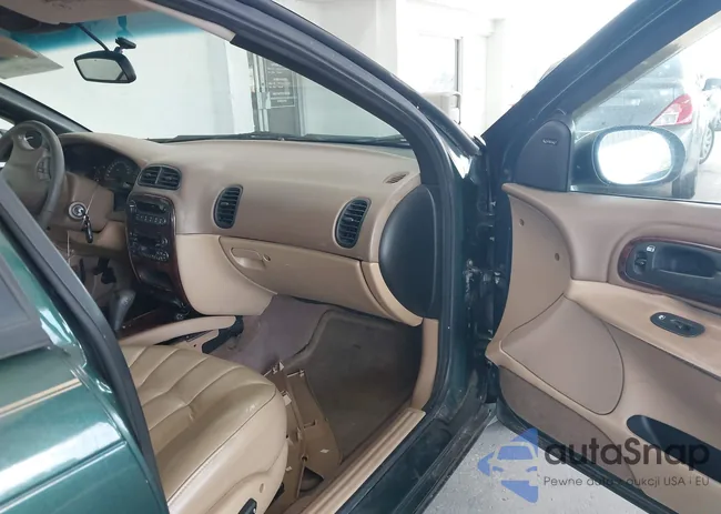 2C3HD46JXWH183821: 42701035