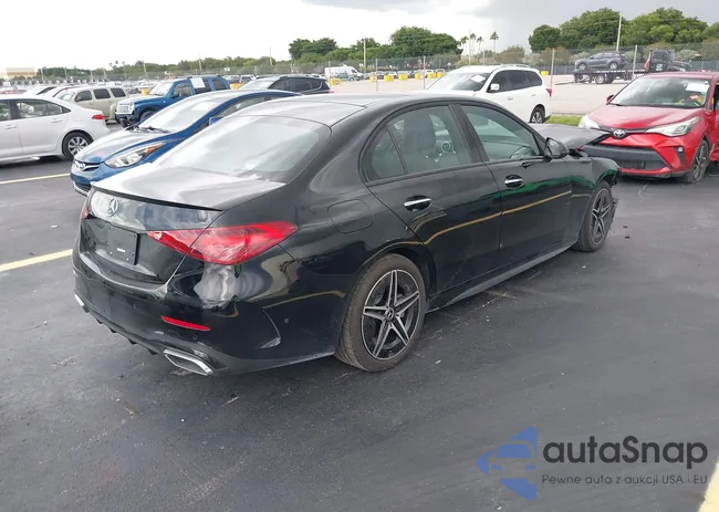 W1KAF4GB0SR238002: 42701084