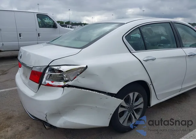 1HGCR2F38FA190344: 42701183