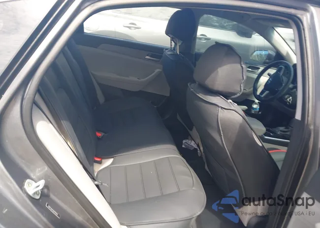 5NPE24AF5KH790377: 42701195