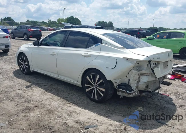 1N4AL4CV2LC182514: 42702547