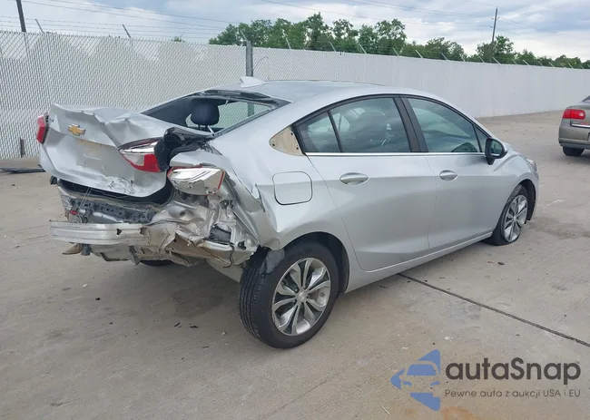 1G1BE5SM0K7124893: 42702783