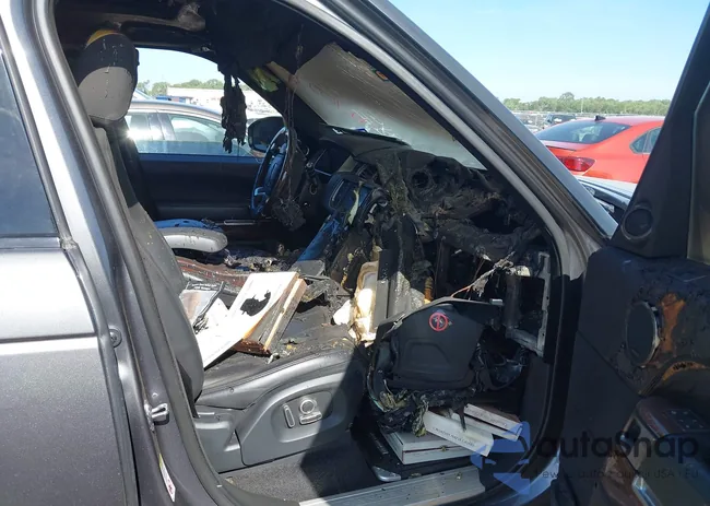 SALGS2VF1GA272121: 42702803