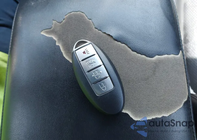 JNKBV61E97M723032: 42702845