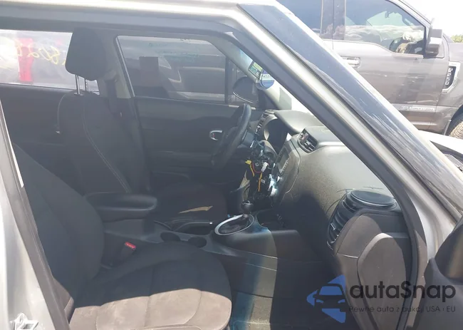 KNDJN2A2XK7682929: 42702852