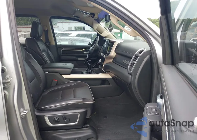 1C6SRFJT6KN921484: 42701883