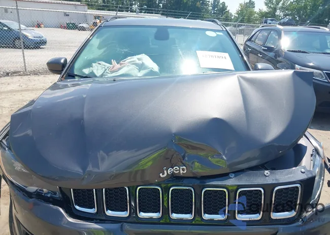 3C4NJDBB2MT524610: 42701894