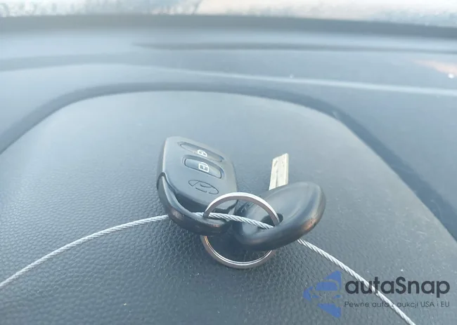 KM8JT3AF3EU830256: 42702096