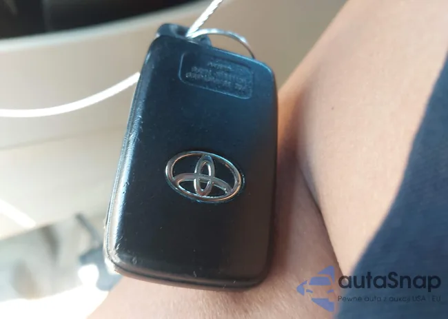 JTEEW44AX82010190: 42702122