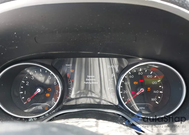 3C4NJDCB4JT163536: 42702243