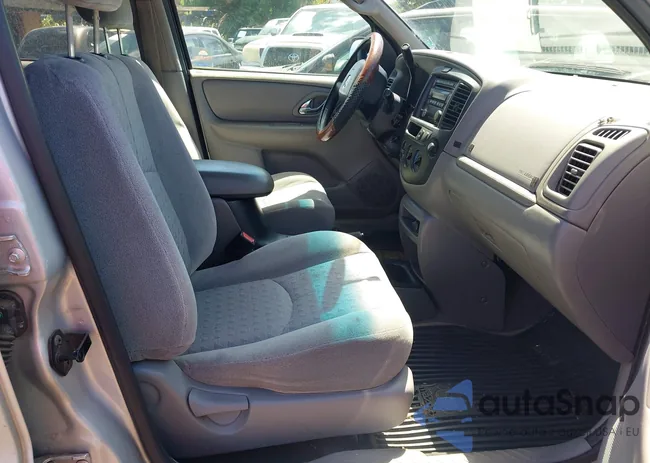 4F2YU09162KM29797: 42703327