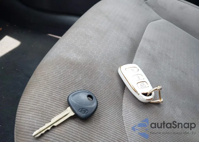 5NPD84LF5HH008305: 42703454