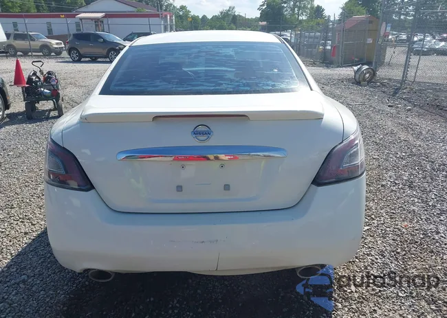 1N4AA5AP2DC831889: 42703653