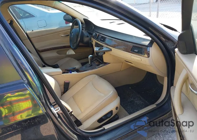 WBAVB13506KX38579: 42703780