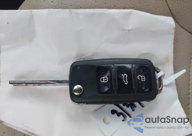 3VWDP7AJ1CM419101: 42702864