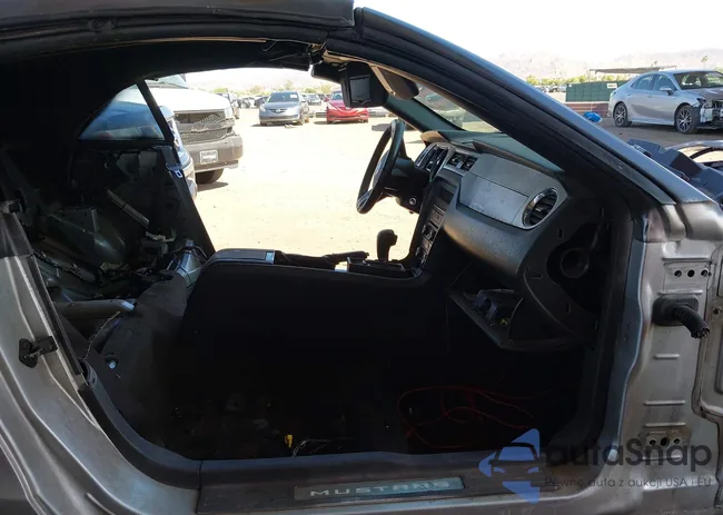 1ZVBP8EM3E5272001: 42702886