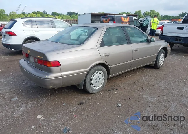 4T1BG22K3XU871911: 42703018