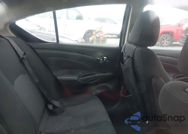 3N1CN7APXHK452127: 42703118