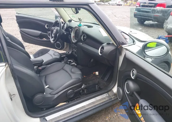 WMWSV3C50CT385756: 42704256