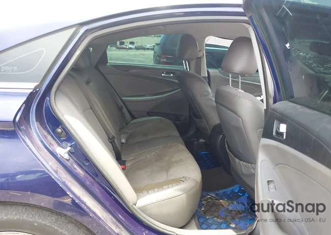 5NPEC4AB4CH476571: 42704277