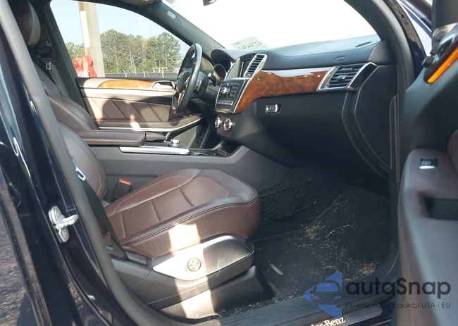 4JGDF7CEXDA158034: 42704363