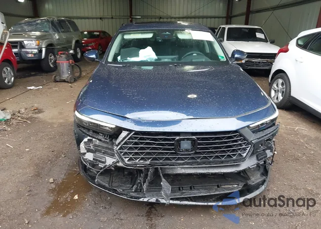 1HGCY2F81SA037460: 42704365