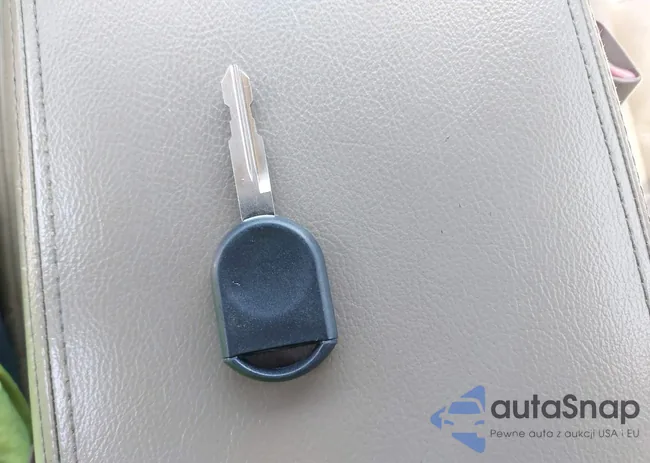 1FMZU73E35UB63135: 42704478