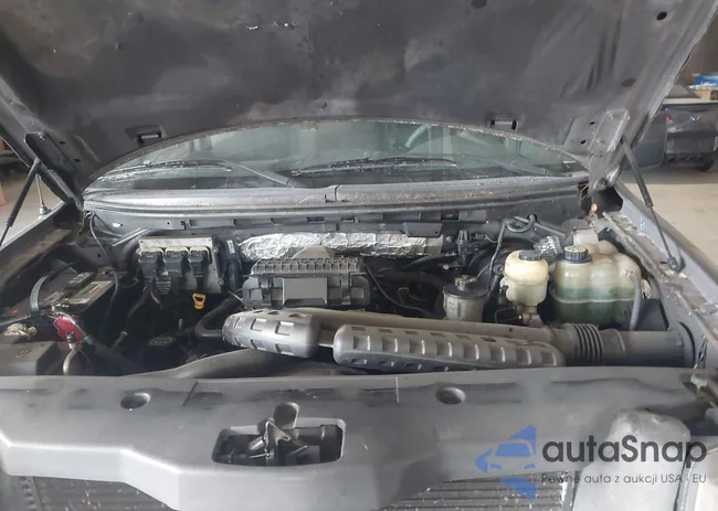 1FTPW12524KB77087: 42704511