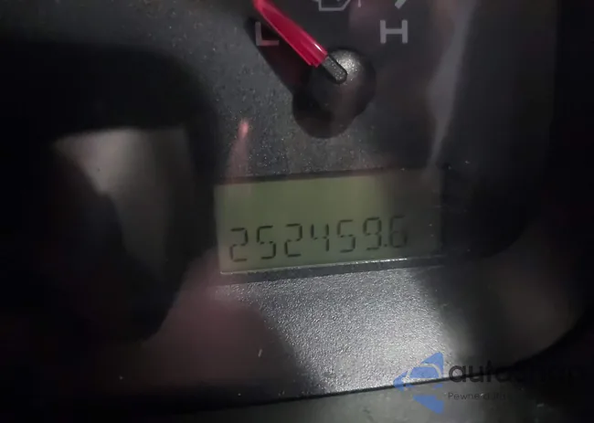 1FTPW12524KB77087: 42704511