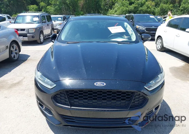 3FA6P0HD9GR331396: 42704558