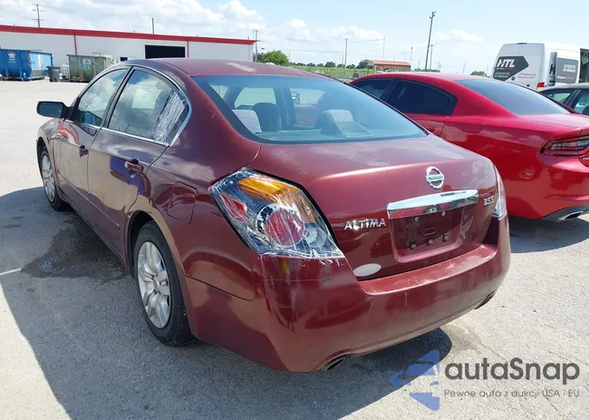 1N4AL2AP6CC205611: 42704589